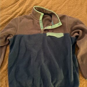 Patagonia Men's Teal and Gray Crewneck Sweater